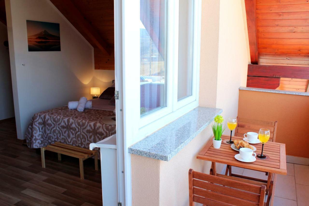 Neda Holiday House Grabovac  Exteriör bild